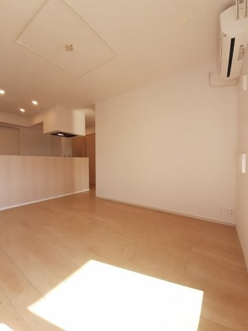 ウエスト・フィールド　Ⅶの居間・リビング|広いリビング☆