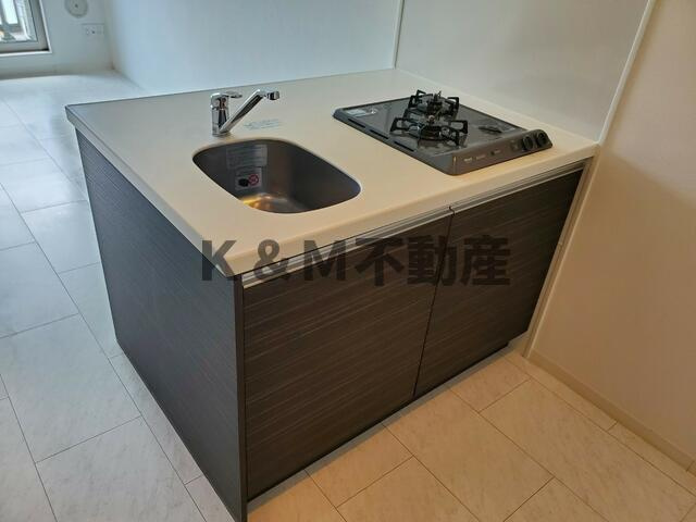 ソレイユ南柏のキッチン|コンパクトなキッチンで掃除もラクラク