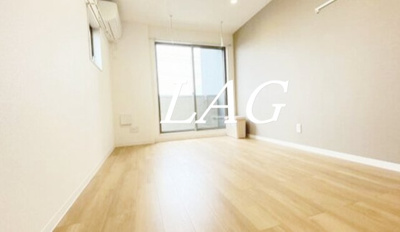 【居間・リビング】 | ウィンドテラス本千葉 | 洋室のお部屋です。