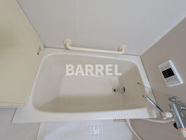 ラピス伊丹大鹿の浴室