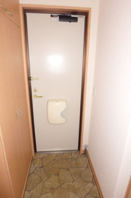 【玄関】 | セジュール　マホロ　A棟