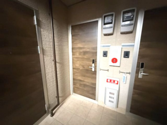 【エントランス】 | ヒーローキングダム