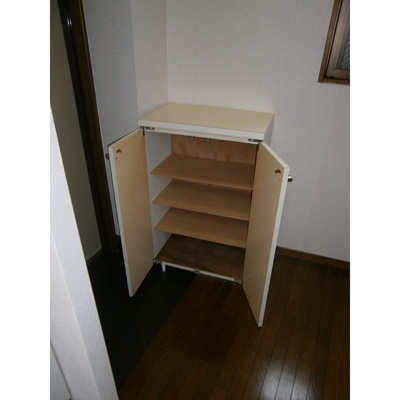 【玄関】 | ロワジール | 収納