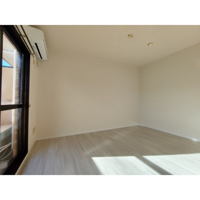 【居間・リビング】 | ラ・セゾン西城