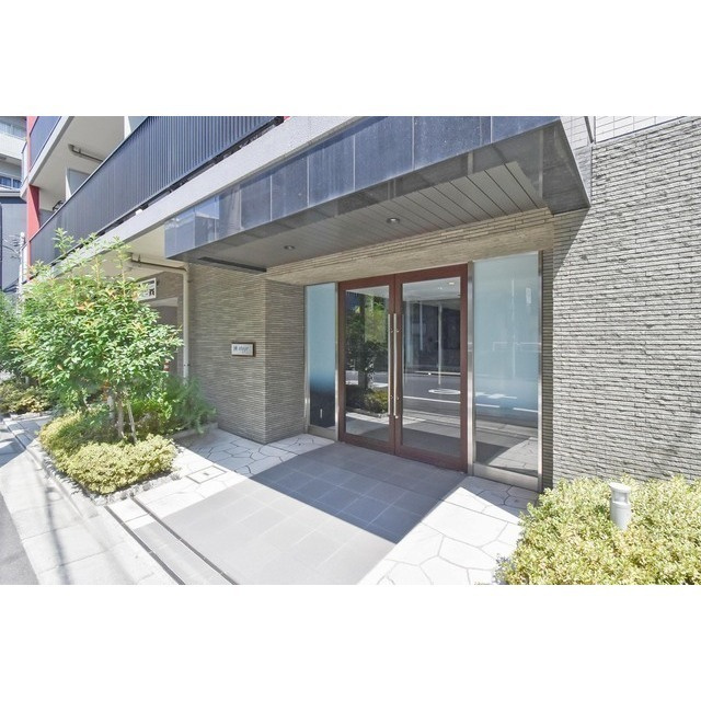 N-stage両国のエントランス