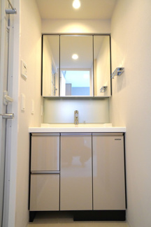 【洗面所】 | ルフォンプログレ西大井プレミア | ※写真は同タイプ住戸です。