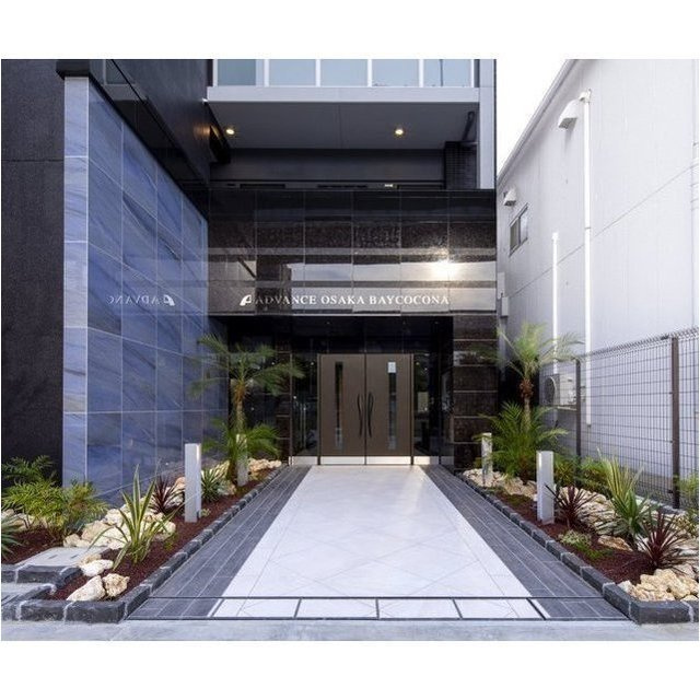 アドバンス大阪ベイココナのエントランス