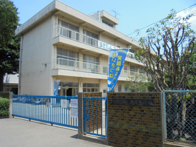 相模原市立上溝小学校まで800ｍ