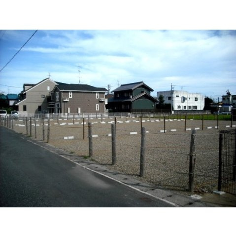 岩地１丁目駐車場の外観