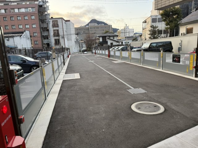 デュオヒルズ長野権堂の駐車場|共用部・駐車場（空き状況は変動しますのでお問合せください）