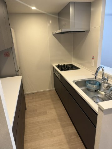 デュオヒルズ長野権堂のキッチン|キッチン/リビングを見渡せる対面式。ご家族との会話を楽しみながらお料理できます