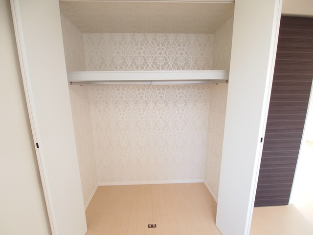 シャーメゾン　クレスト　Ａの収納