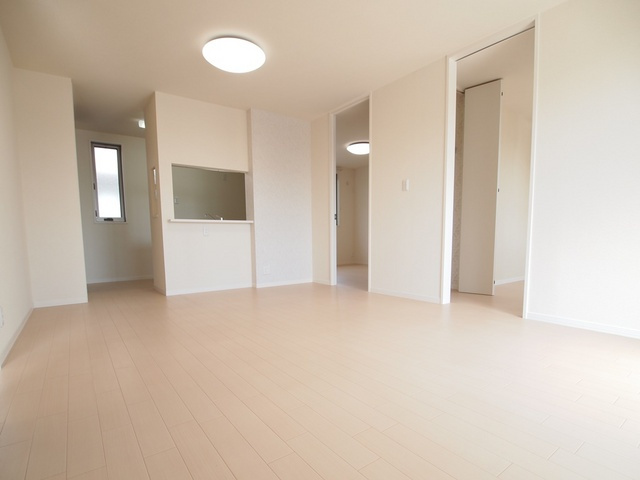 シャーメゾン　クレスト　Ａの居間・リビング