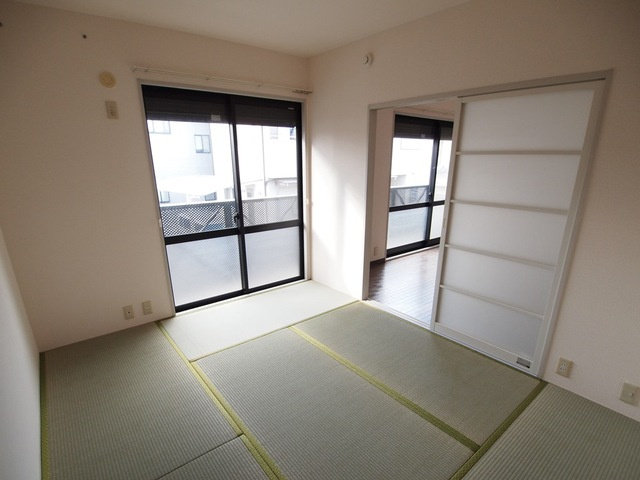 ローレル2の内装