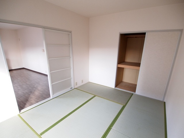 ローレル2の収納