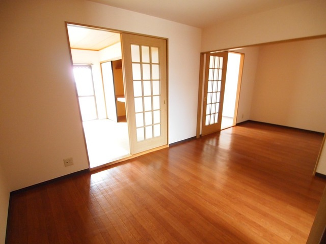 グランシャリオの居間・リビング