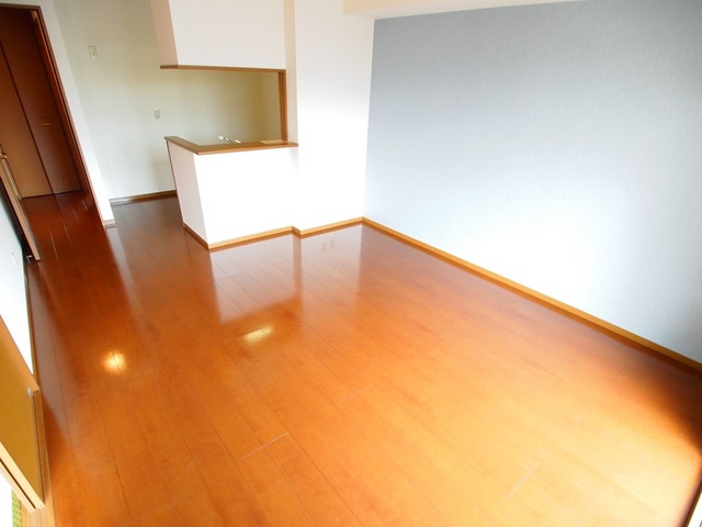 グリーンヴィレッジあいの居間・リビング