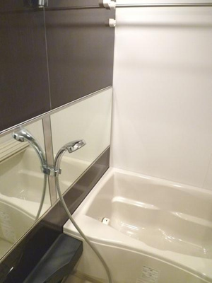 【浴室】 | コンフォリア三田EAST