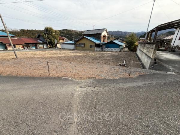 富岡市妙義町諸戸土地の前面道路含む現地写真
