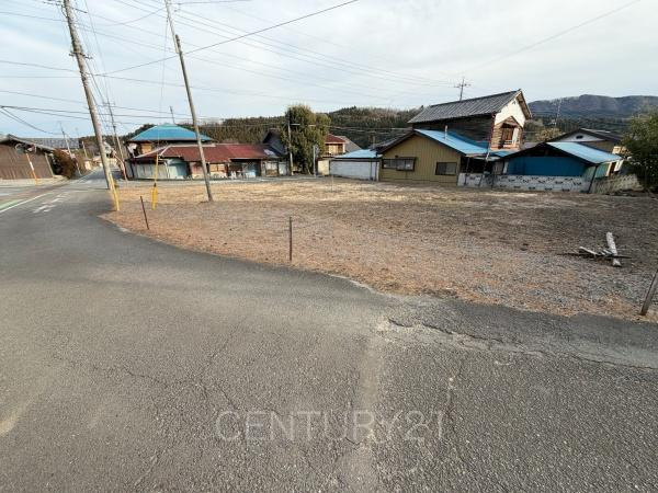 富岡市妙義町諸戸土地の前面道路含む現地写真