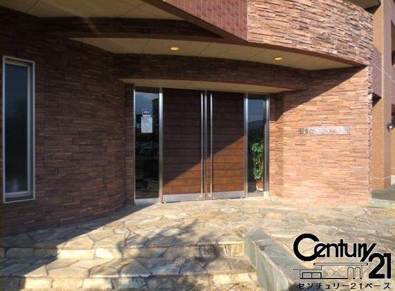 ベラージュ桜井のエントランス|■現地撮影写真■こちらマンション出入り口です！