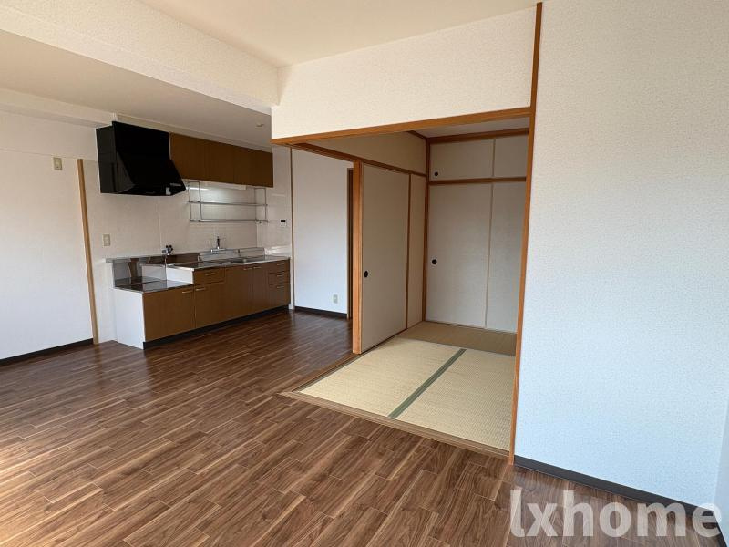 バーンフリート総持寺の居間・リビング