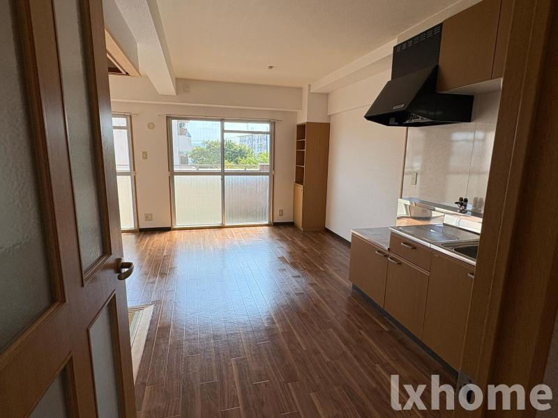 バーンフリート総持寺の居間・リビング