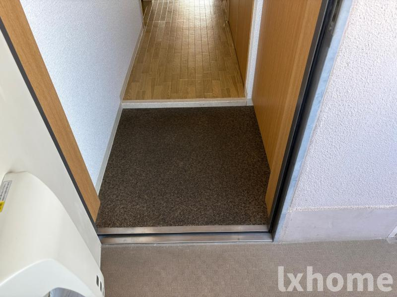 バーンフリート総持寺の玄関