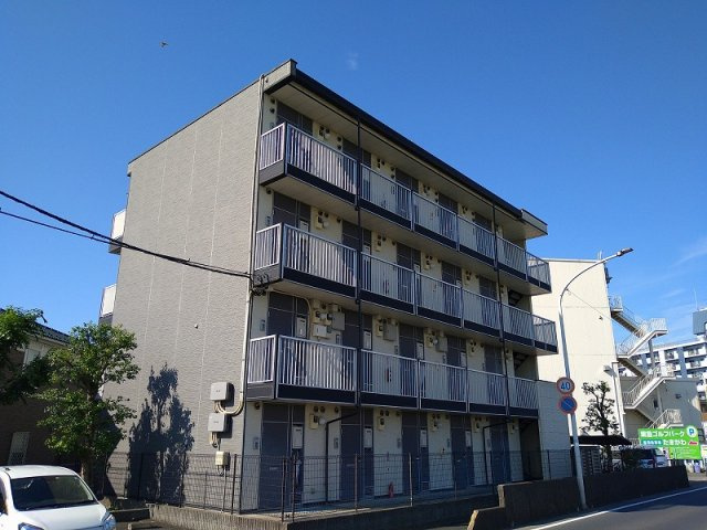 レオパレスエテルノ　セラ下野毛のその他|玄関側