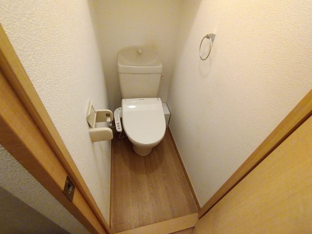 レオパレスエテルノ　セラ下野毛のその他|温水洗浄便座設置