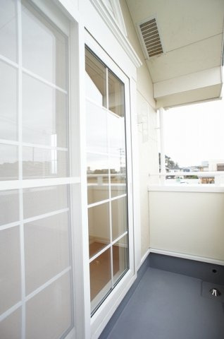 パーク　ビサイド中岡のバルコニー