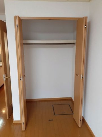 ブリアンジュネスの収納