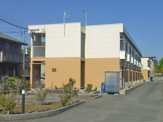 レオパレスフォーレントの外観