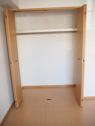 グロワールＡの収納|収納豊富です