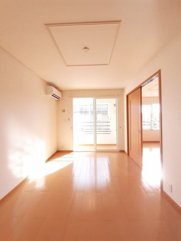 インフィニティーＡの居間・リビング|使いやすい居間です