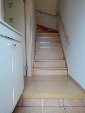 パレ　グラシュー　Ｇの玄関|きれいな玄関です