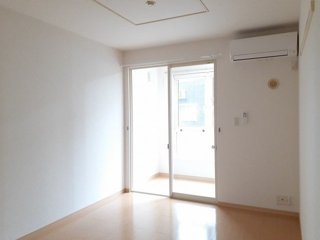 サワディ－　Ⅱの内装|おしゃれな内装です