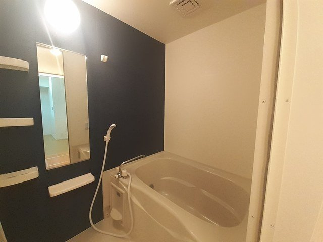 メゾンビューⅡの浴室|コンパクトで使いやすいお風呂です