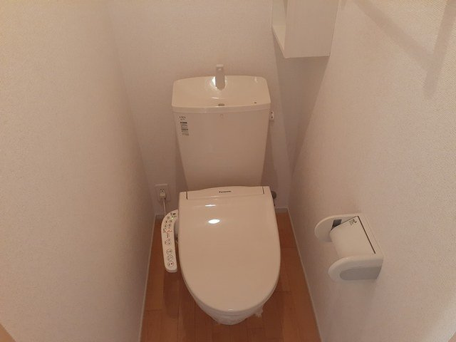 メゾンビューⅡのトイレ|清潔感のあるトイレです