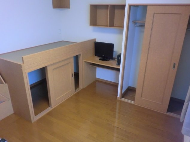 レオパレス柴田の居間・リビング