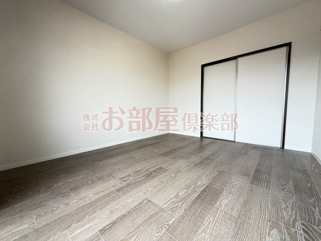 オーロラ・北野　C棟の洋室|スタンダードな洋室です