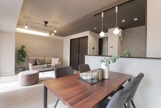 大阪城公園グリーンマンション　3階の居間・リビング