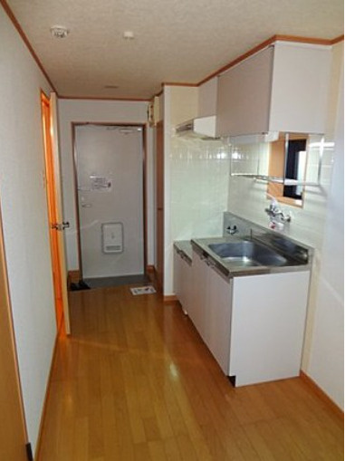 グリーン花水木Ⅱのキッチン|きれいなキッチンです