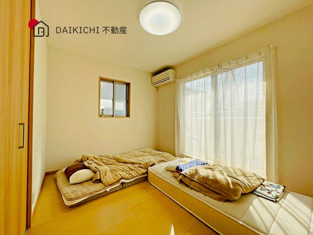 【洋室】 | 鴻巣市稲荷町　中古戸建