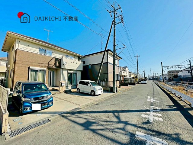 【前面道路含む現地写真】 | 鴻巣市稲荷町　中古戸建