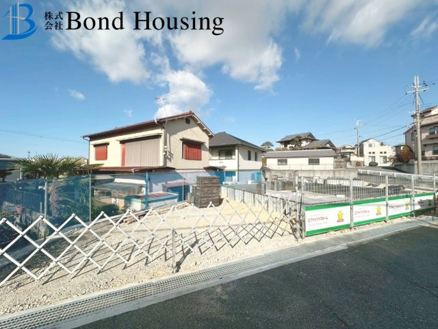 「LDK18帖」「地盤保証つき」大久保町山手台 全2棟2号棟の外観