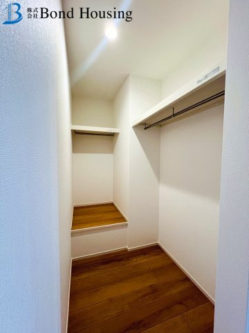 「長期優良住宅」「並列2台駐車可」大久保町山手台 全2棟1号棟の洋室