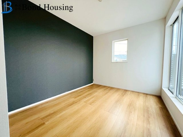 「長期優良住宅」「並列2台駐車可」大久保町山手台 全2棟1号棟の玄関