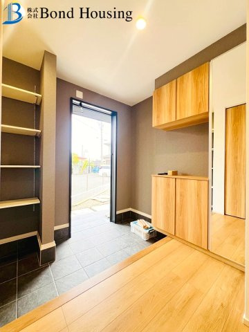 「長期優良住宅」「並列2台駐車可」大久保町山手台 全2棟1号棟の洋室