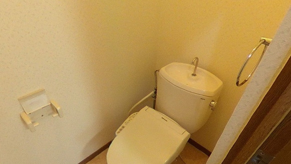 【サーディアム妙興寺】　愛知県一宮市大和町1棟売アパートのトイレ